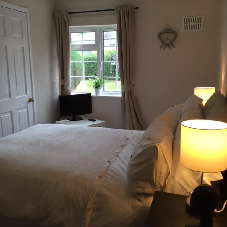 Illshaw Heath Farm Guest Lodge Hockley Heath Bilik gambar